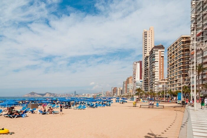 Es ist besser, nicht zu baden: Fast fünf Dutzend Strände in Spanien haben ein 