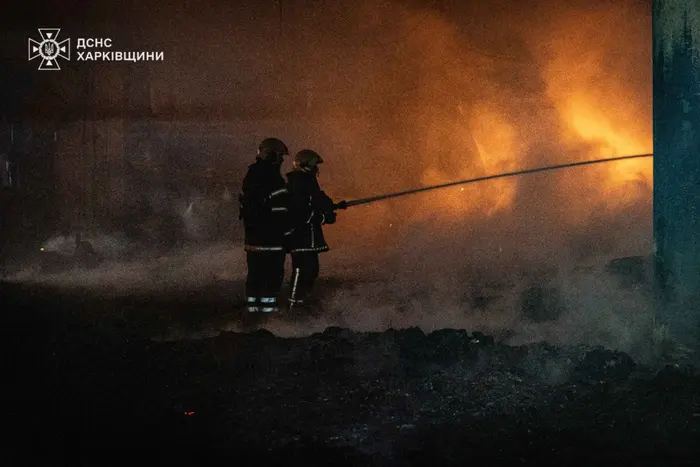 Nocny atak na obwód charkowski: powstały wielkie pożary, są zabici i ranni