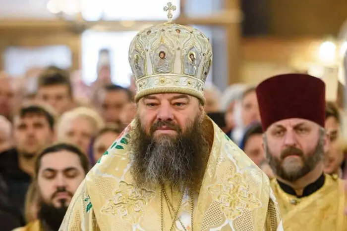 Sie prügelten bis zum Blut mit einem Stock. Der Fotograf deckte den Missbrauch von Kindern im Kloster der Moskauer Kirche in Bukowina auf