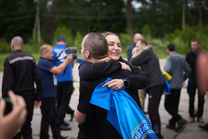 Zelensky announced the release of a new group of severely wounded soldiers from Russian captivity