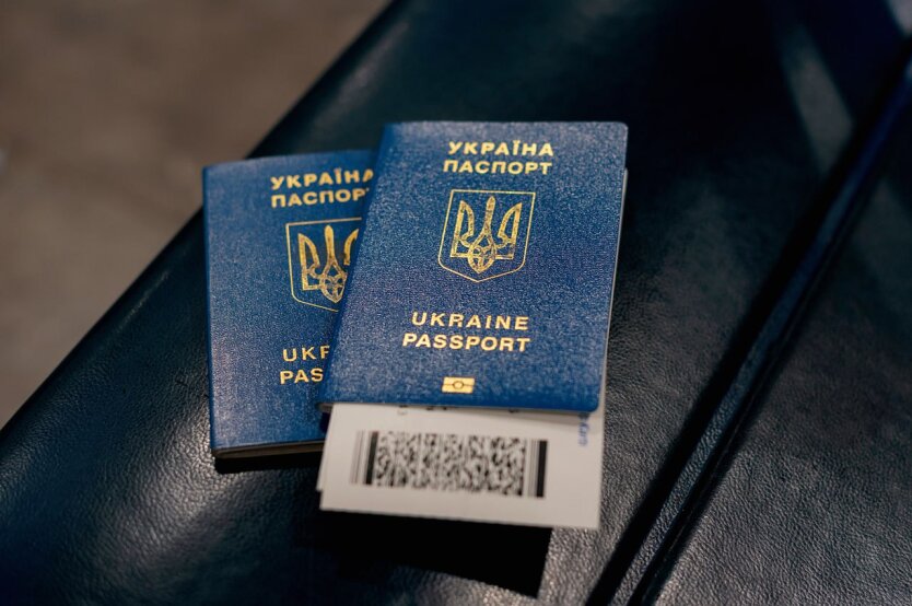 Ukrainern im Ausland wurde Zeit bis zum 1. Juni gegeben: Dokumente müssen dringend abgeholt werden