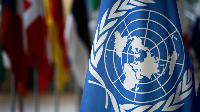 Alternative text: UN Secretary-General in the UN building in New York