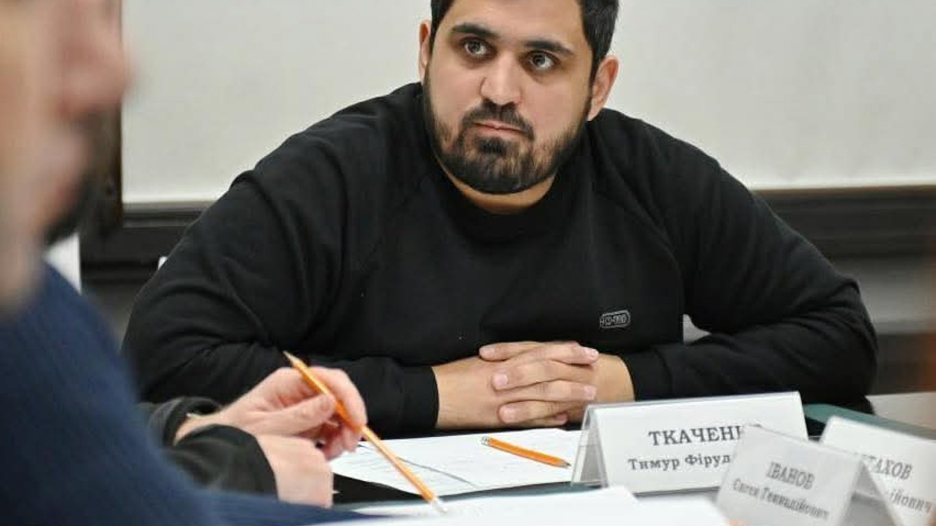 Ткаченко відповів на закиди КМДА про непідписані розпорядження