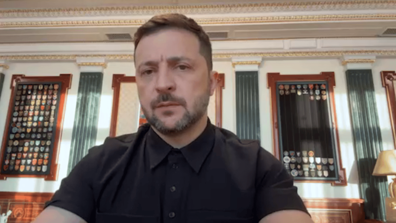 Зеленський анонсував нові удари дронами по території РФ