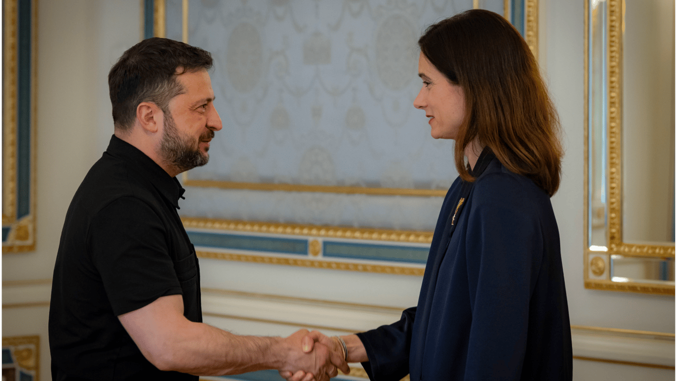 Зеленский обсудил с главой Нацрады Швейцарии помощь Украине