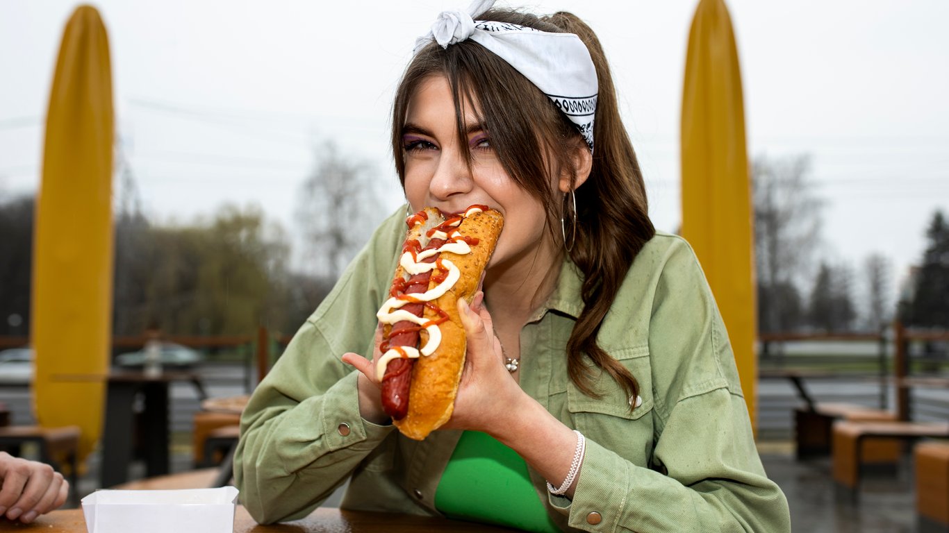 Welche Gerichte im Sommer gefährlich zu essen sind - Erklärung eines Experten
