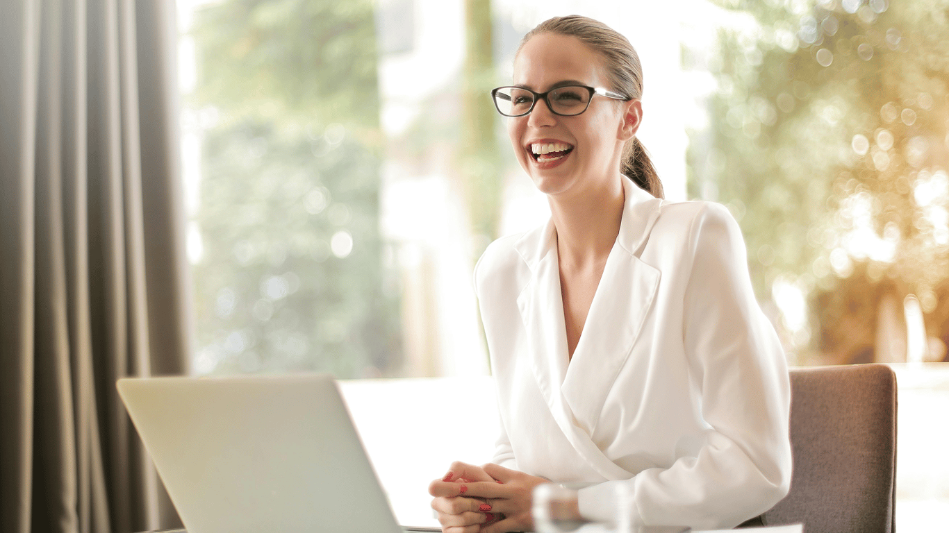 How to become a woman who everyone respects - start with the simple