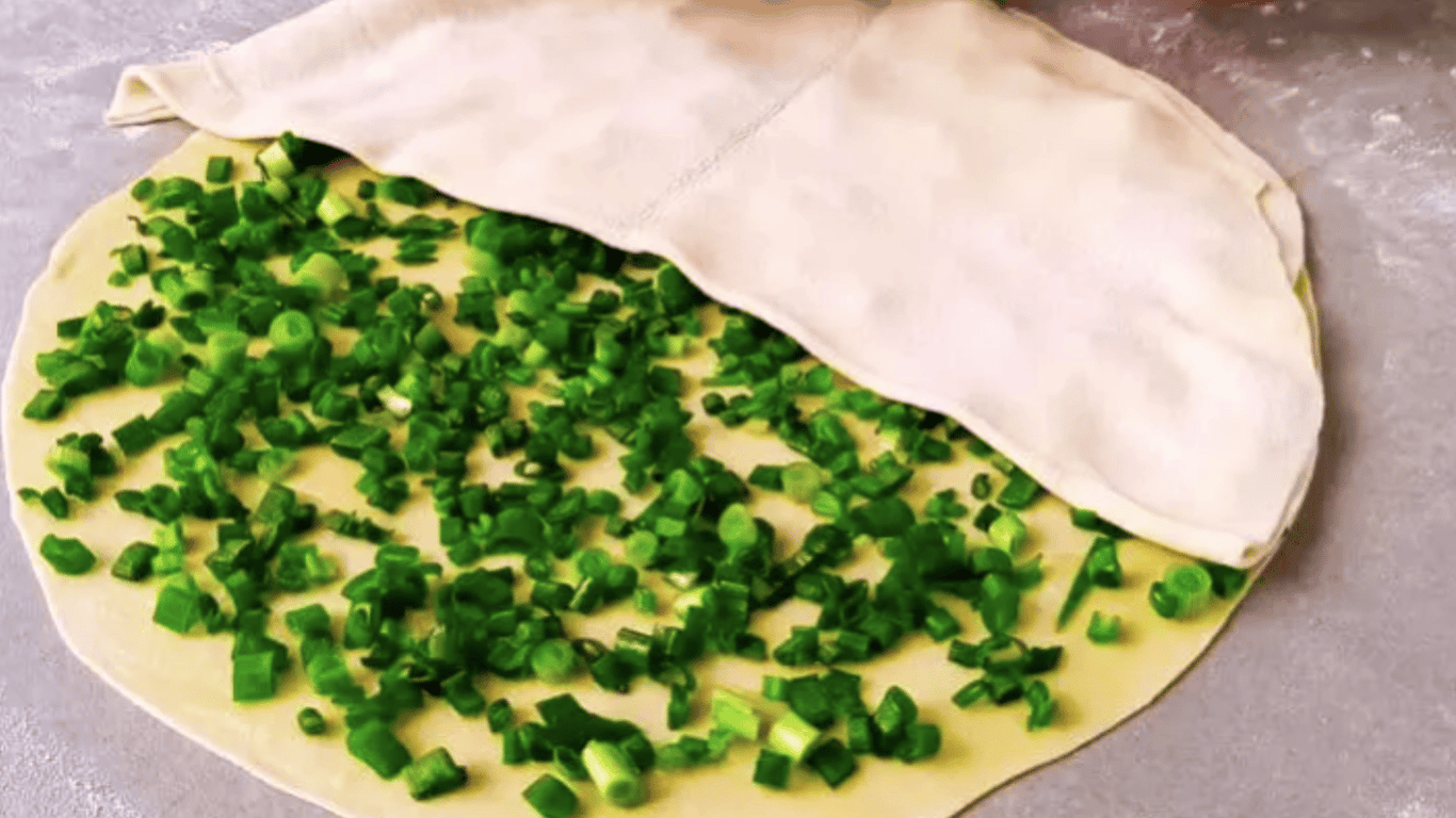 Water + flour + green onion — a summer breakfast recipe